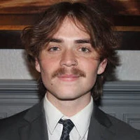 Profile photo of Evan Saunders