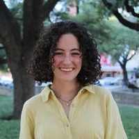 Profile photo of Mia Weissbluth