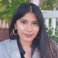 Profile photo for Zara Jamshed 